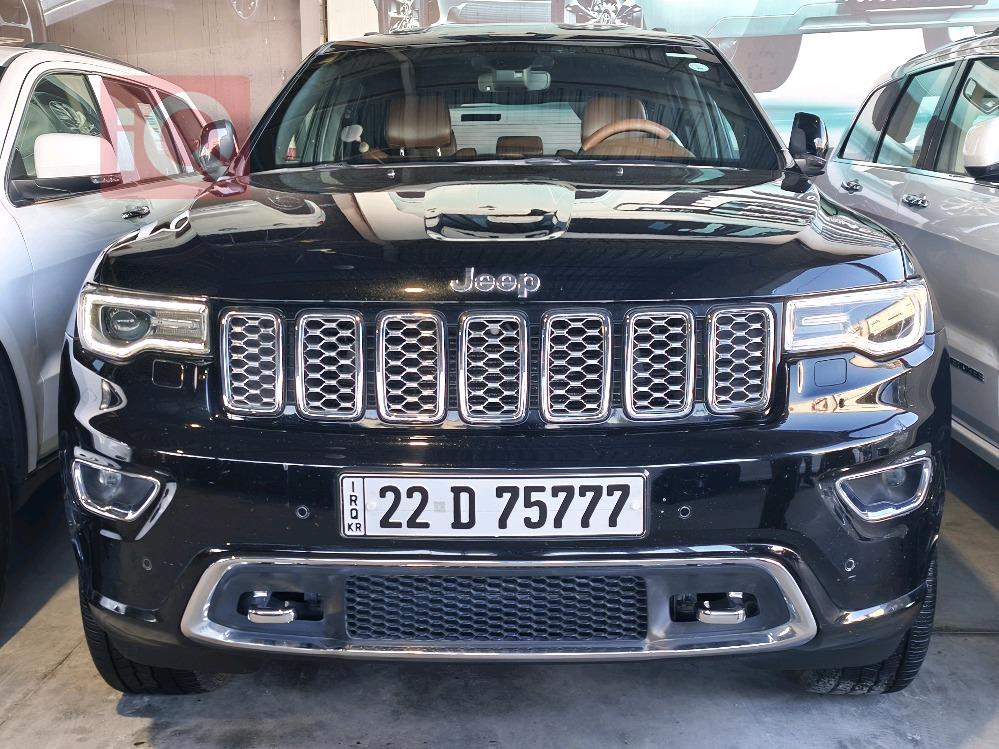 جیپ گراند شیرۆکی